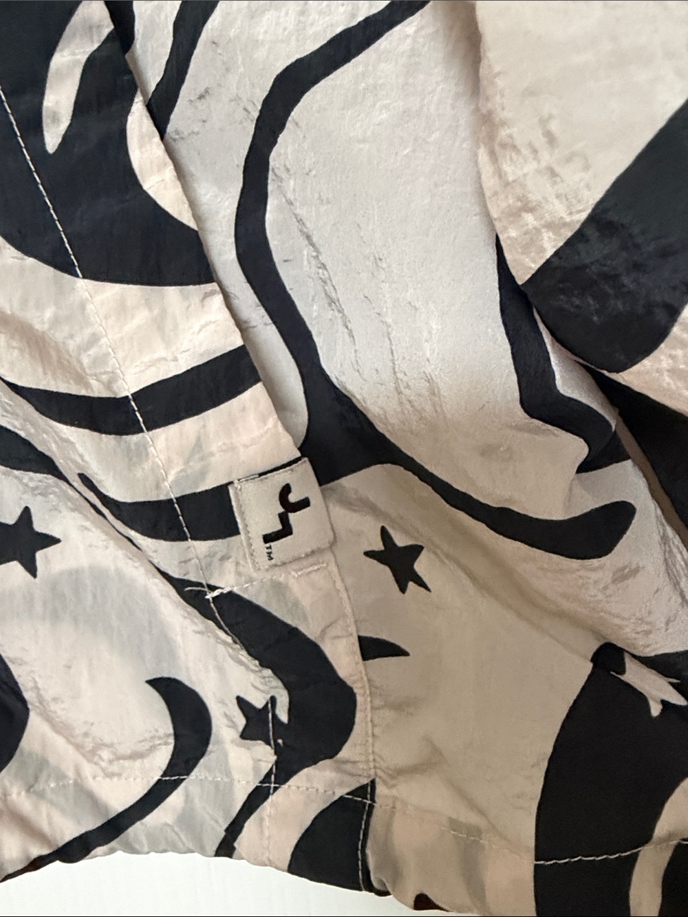 JoyLab Black & Cream Printed Hooded Jacket - Picture 7 of 11